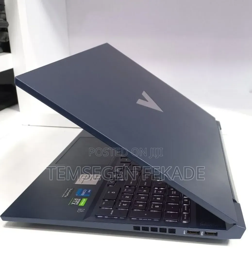 New Laptop HP Victus 16 16GB Intel Core i7 SSD 512GB
