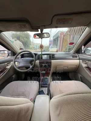 Toyota Corolla 2003 Gold