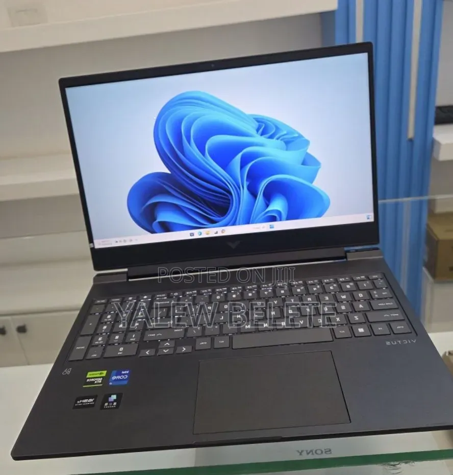 New Laptop HP Victus 16 16GB Intel Core i7 SSD 1T
