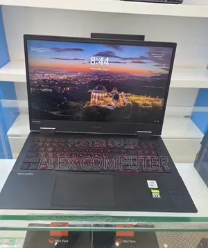 New Laptop HP Omen 15 16GB Intel Core i7 SSD 512GB
