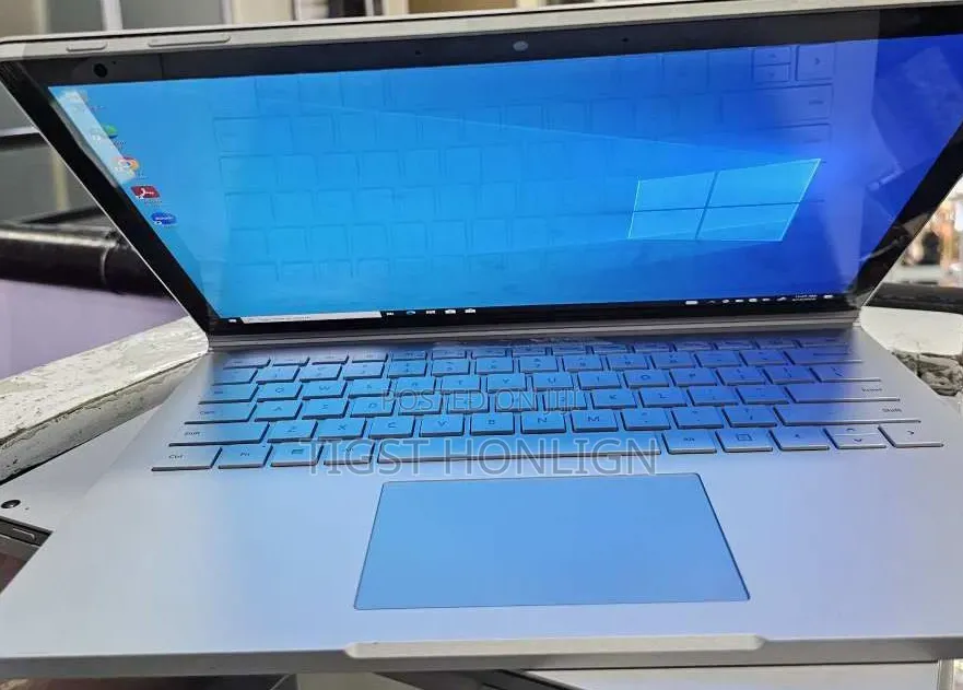 Laptop Microsoft Surface Book 3 16GB Intel Core i7 SSD 256GB