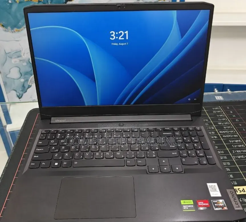 New Laptop Lenovo IdeaPad 1 8GB AMD Ryzen 5 SSD 512GB