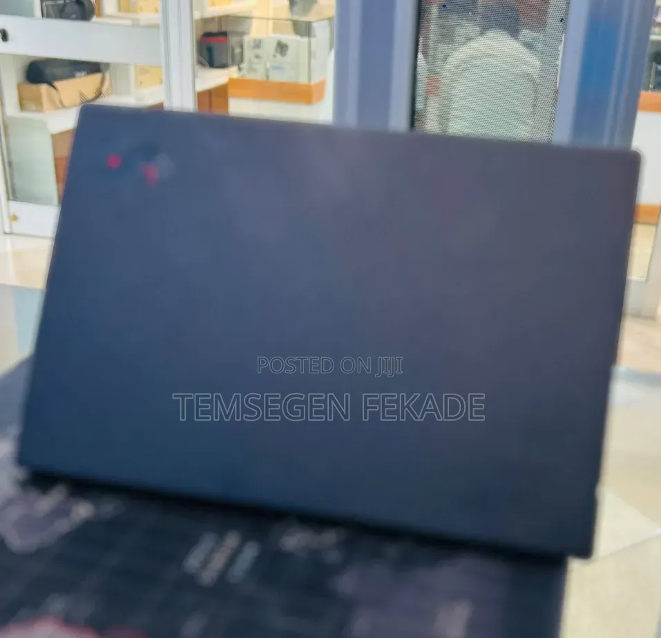 New Laptop Lenovo ThinkPad X1 Carbon 16GB Intel Core i7 SSD 512GB