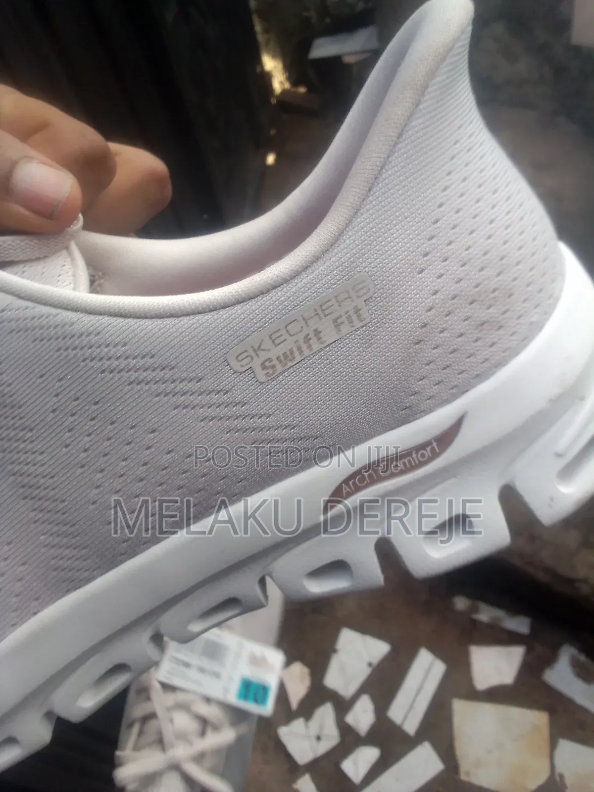 Original Skechers Glide Step Womens Sneakers Size 4.
