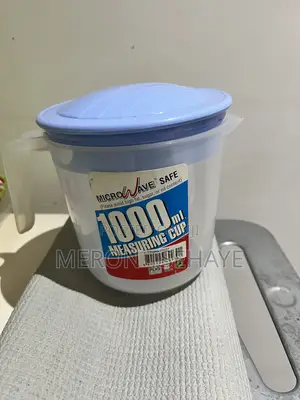 Measuring Cup With Lid 1000ml
