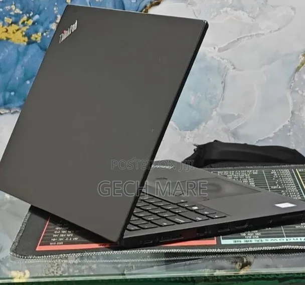 New Laptop Lenovo ThinkPad T480s 8GB Intel Core i7 SSD 256GB