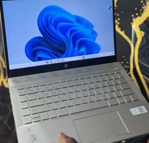 New Laptop HP Pavilion 14 16GB Intel Core i7 SSD 512GB