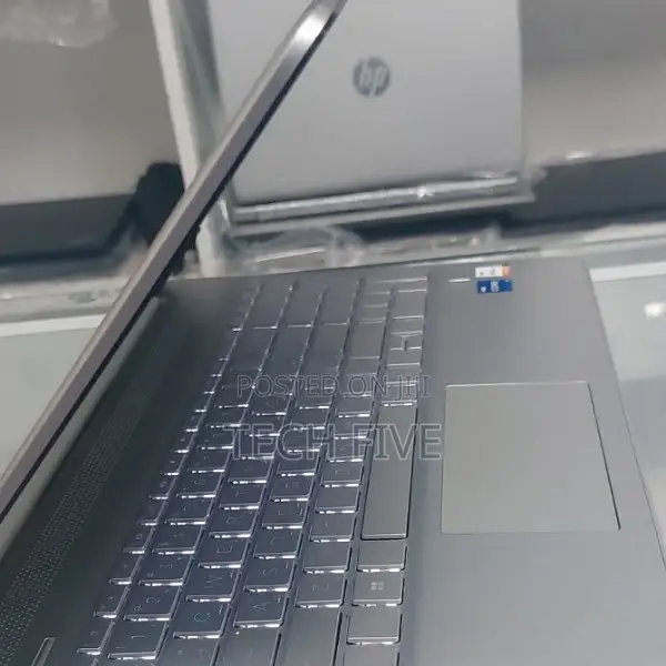 New Laptop HP Stream Notebook 16GB Intel Core I7 SSD 512GB