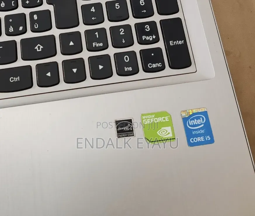 New Laptop Lenovo Z50-70 8GB Intel Core i5 HDD 500GB