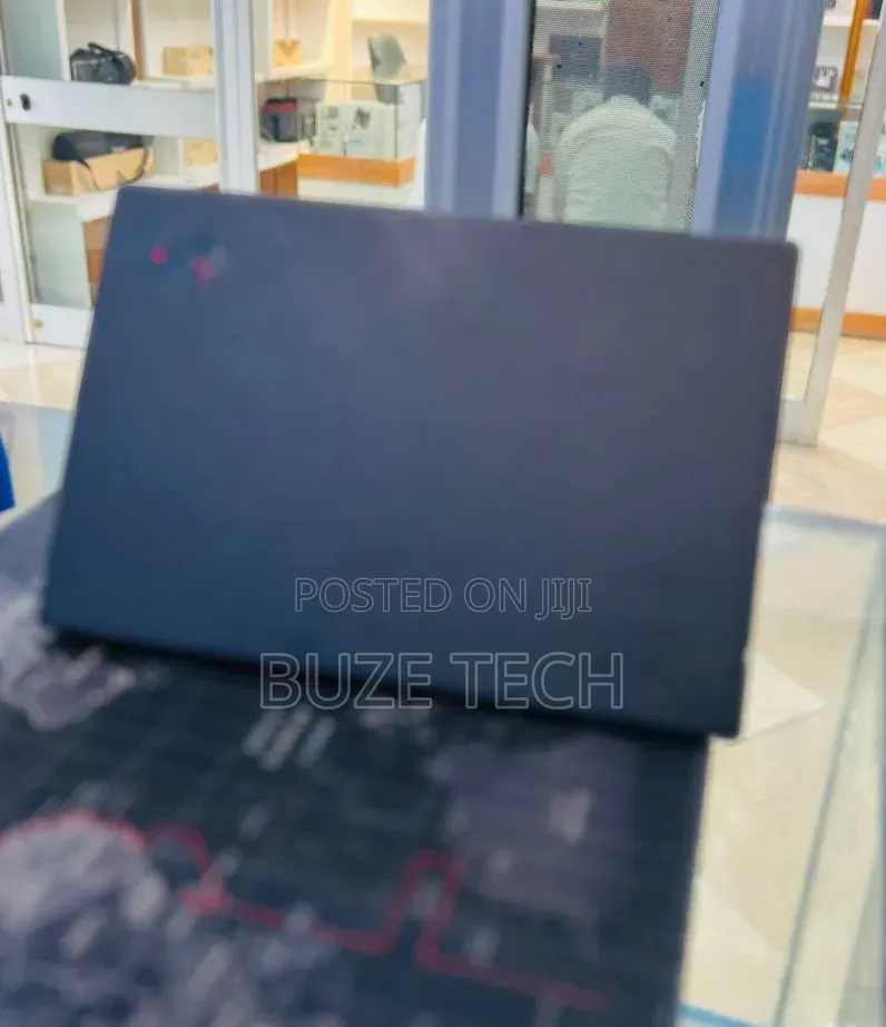 New Laptop Lenovo 16GB Intel Core i7 SSD 512GB