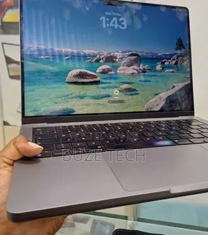 New Laptop Apple MacBook Pro 2021 M1 16GB Apple M1 Pro SSD 512GB