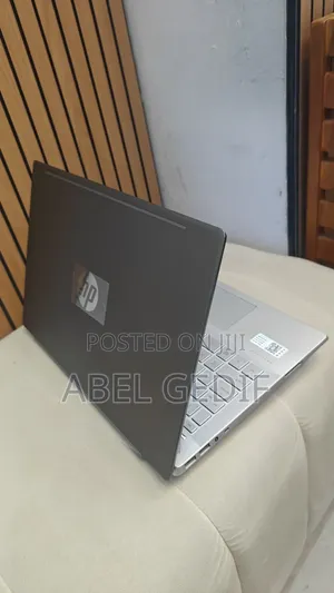 New Laptop HP Pavilion 14 16GB Intel Core i7 SSD 512GB
