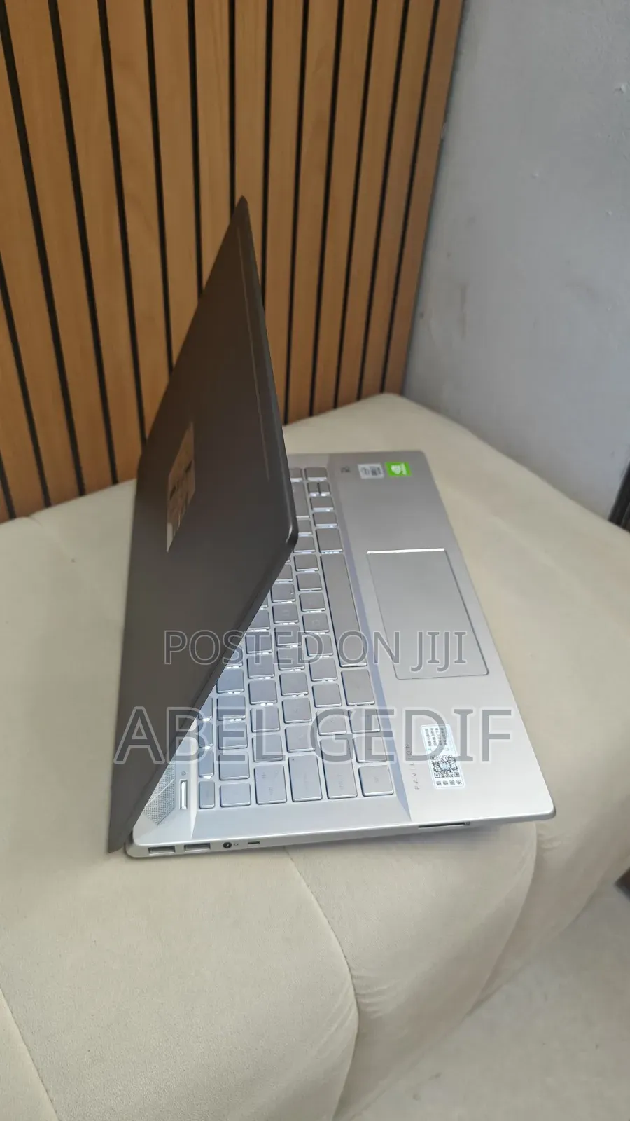 New Laptop HP Pavilion 14 16GB Intel Core i7 SSD 512GB