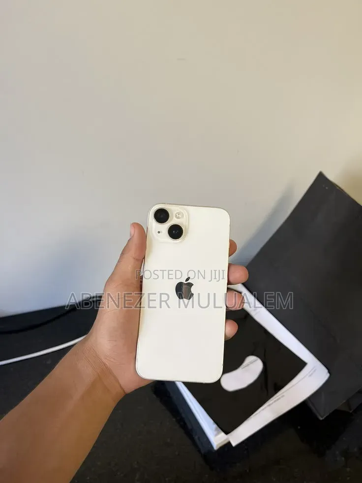 Apple iPhone 13 128 GB White