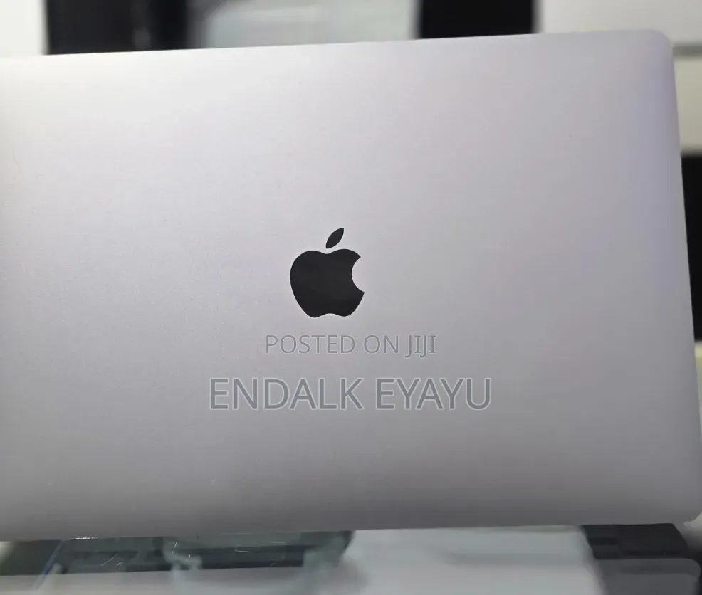 New Laptop Apple MacBook Pro 2021 M1 16GB Apple M1 Pro SSD 1T