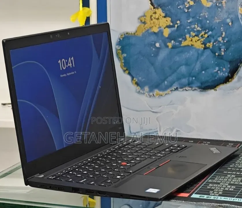 New Laptop Lenovo ThinkPad T480s 8GB Intel Core i7 SSD 256GB