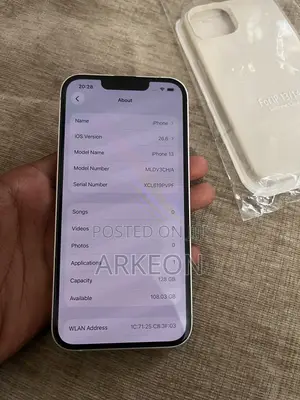 New Apple iPhone 13 128 GB White