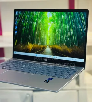New Laptop HP Stream Notebook 16GB Intel Core i7 SSD 1T