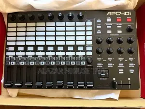 Akai Professional APC 40 Mk Ll