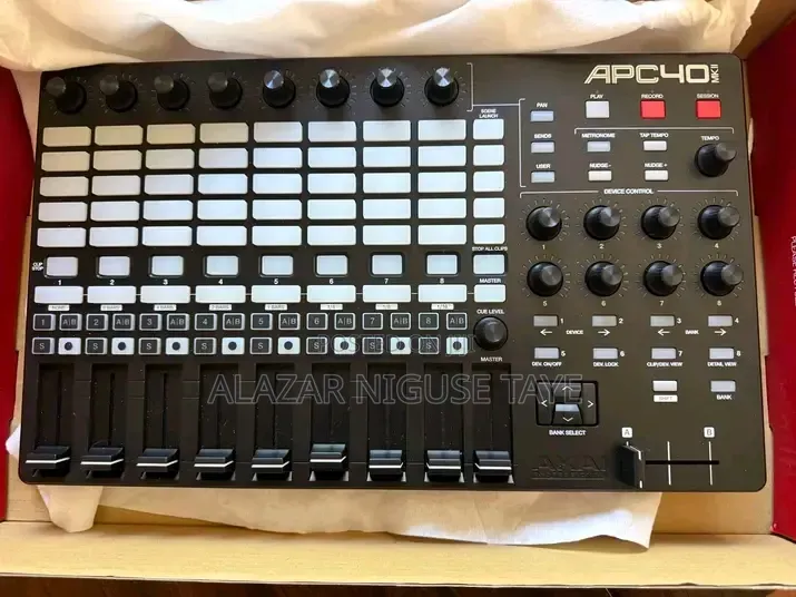 Akai Professional APC 40 Mk Ll