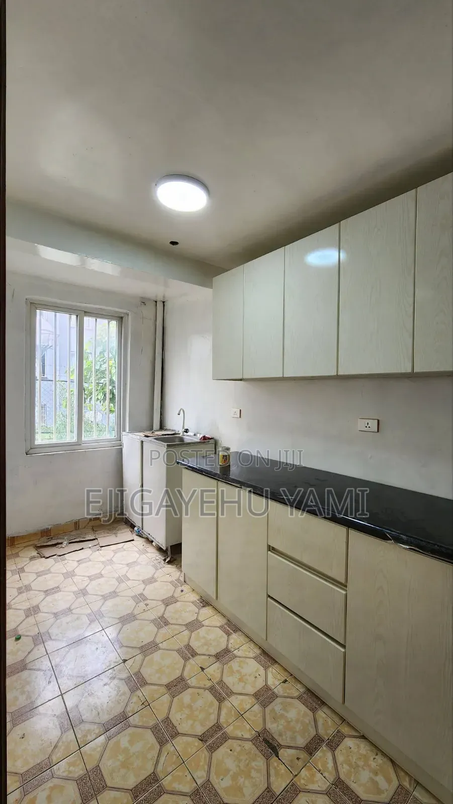 Furnished 2bdrm Condo in Condominium, Bole for sale