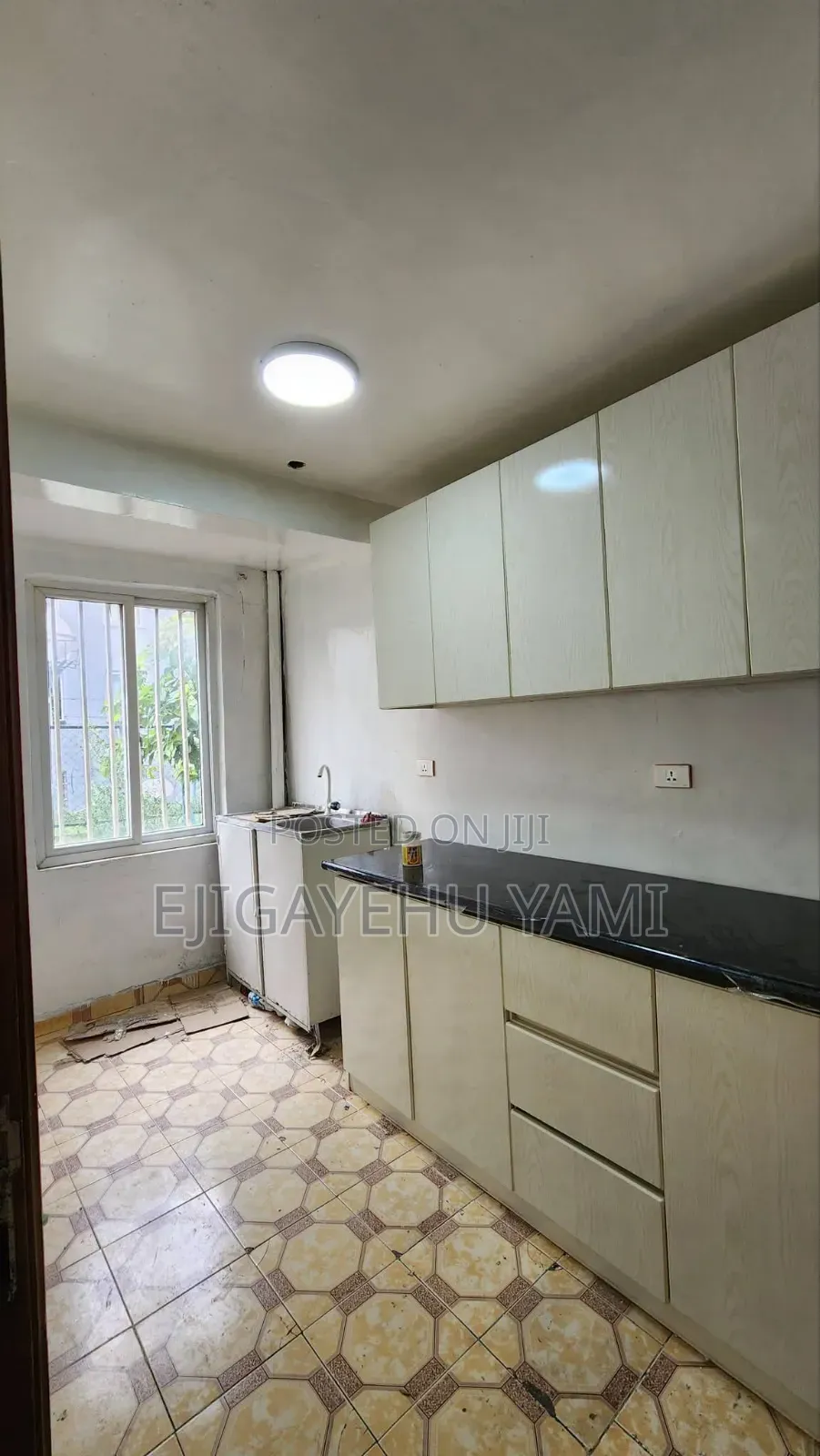 Furnished 2bdrm Condo in Condominium, Bole for sale