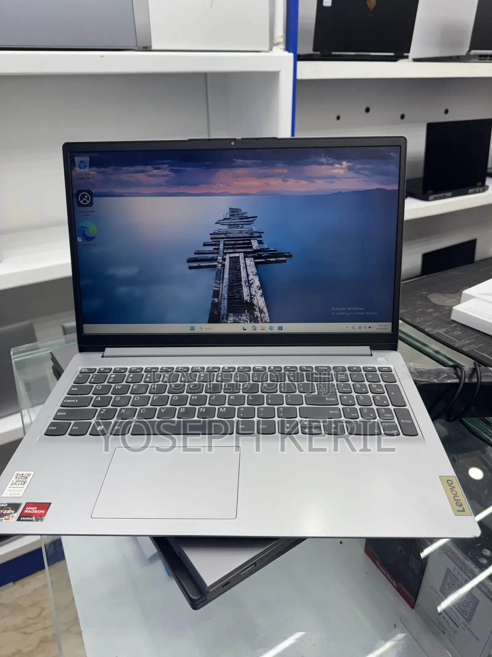 New Laptop Lenovo Ideapad 3 8GB AMD Ryzen 5 SSD 512GB