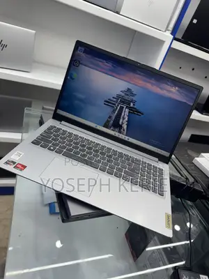 New Laptop Lenovo Ideapad 3 8GB AMD Ryzen 5 SSD 512GB