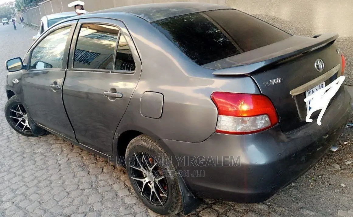 Toyota Yaris 2007 Black