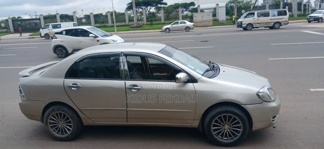 Toyota Corolla Sedan 2003 Beige