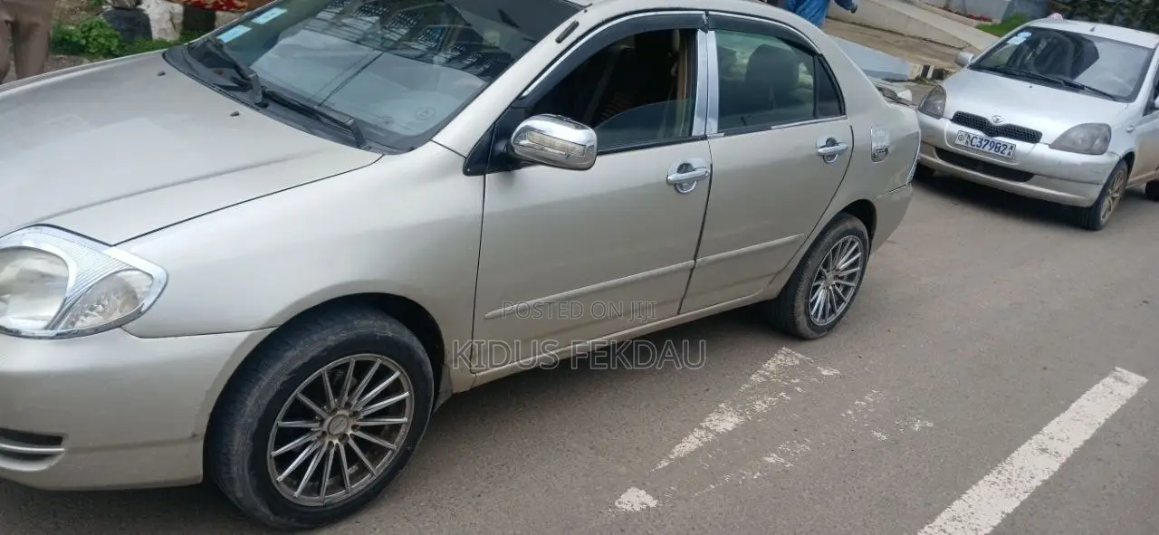 Toyota Corolla Sedan 2003 Beige
