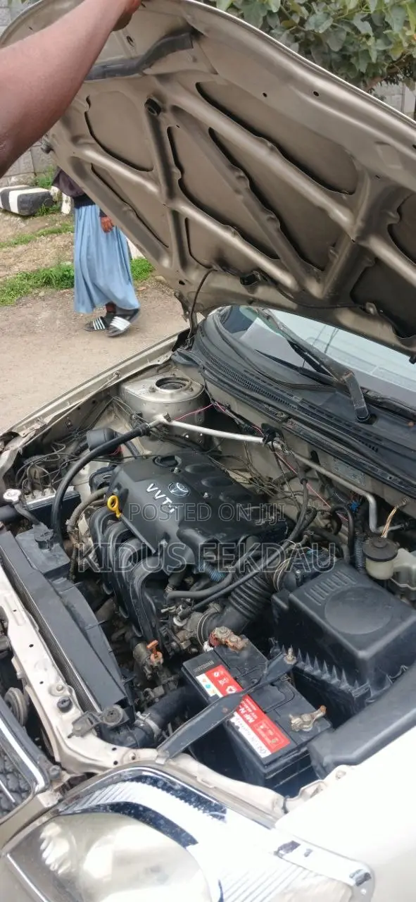Toyota Corolla Sedan 2003 Beige