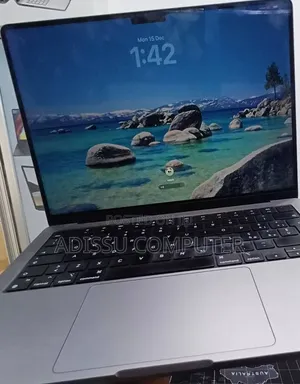 New Laptop Apple MacBook Pro 2021 M1 16GB Apple M1 Pro SSD 512GB