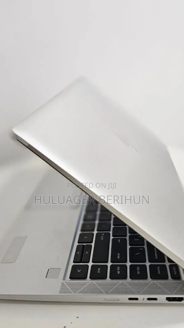 New Laptop HP EliteBook 840 G8 16GB Intel Core i7 SSD 512GB