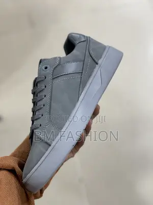 Original Lacoste Mens Casual Gray Flats