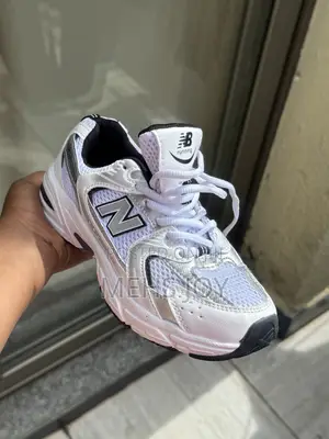New Balance 530