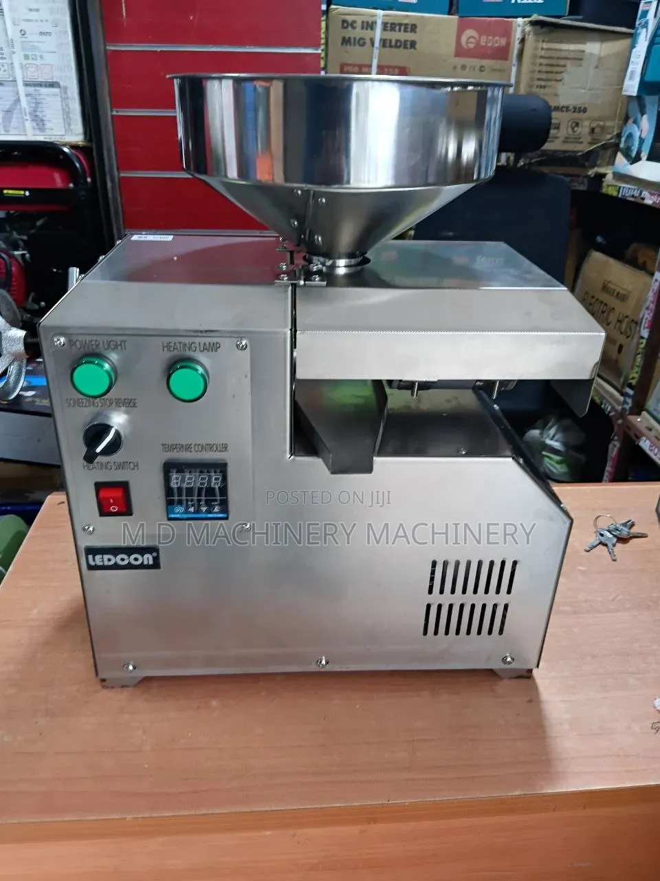 Oil PRSS Machine