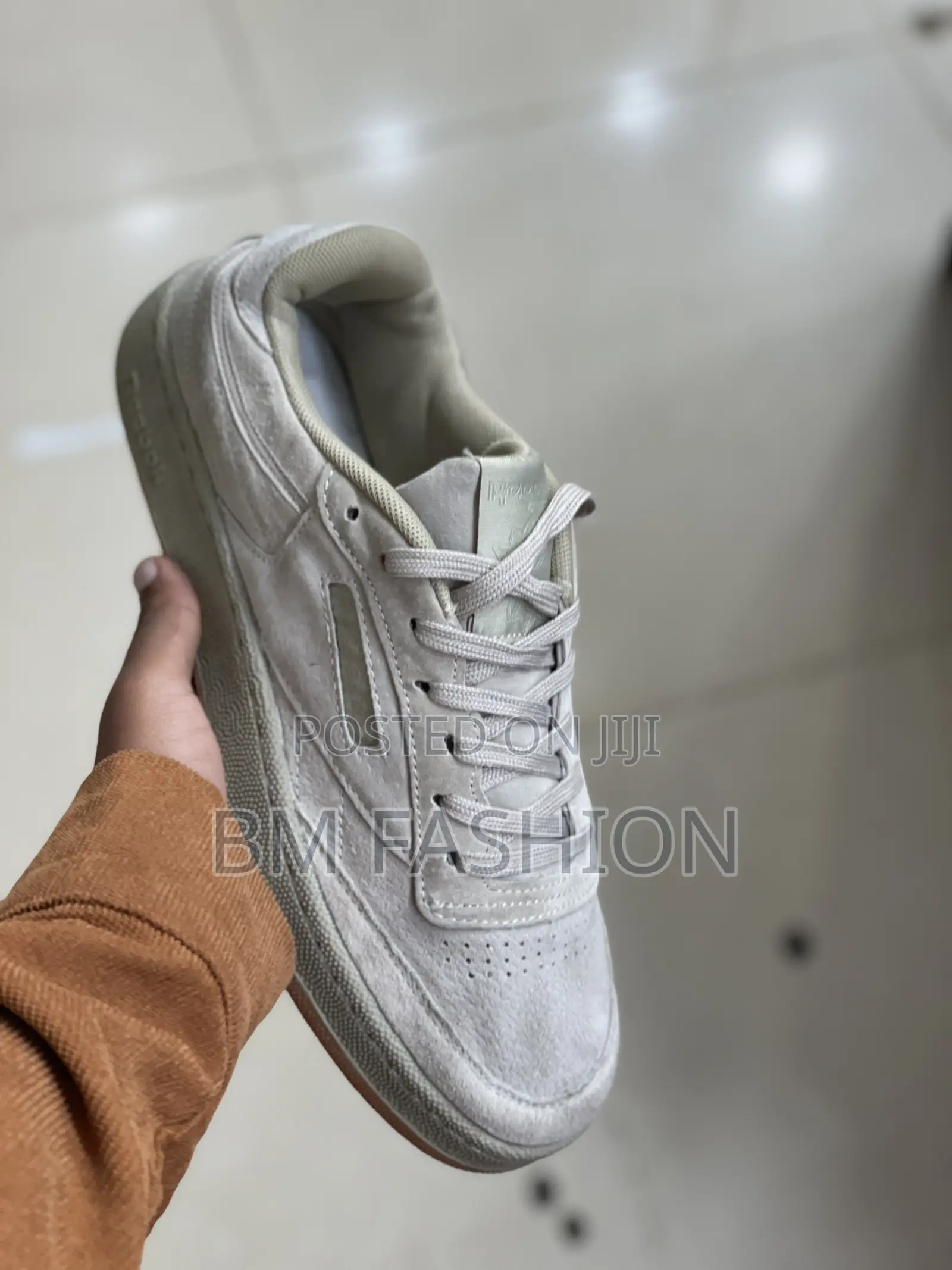 Reebok Mens Khaki Suede Casual Low Key