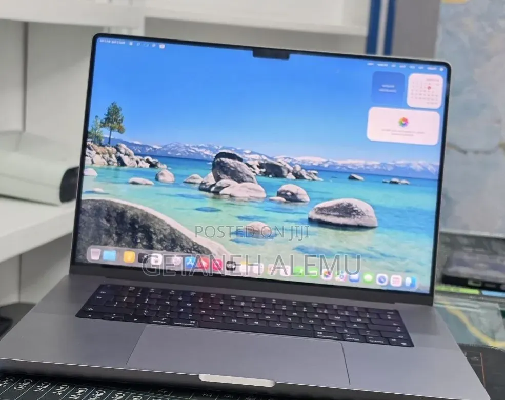 New Laptop Apple MacBook Pro 2021 M1 32GB Apple M1 Pro SSD 512GB