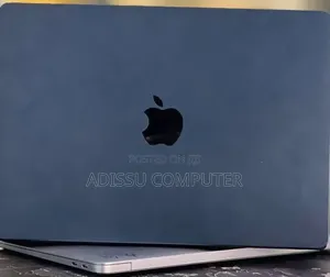 New Laptop Apple MacBook Air 2022 M2 16GB Apple M2 SSD 512GB