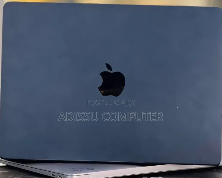 New Laptop Apple MacBook Air 2022 M2 16GB Apple M2 SSD 512GB