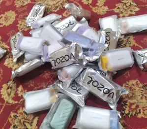 VOZOL ( በተለያየ Flavor አስገብተንላቹሀል በ በ50 በ 40KPuffs)