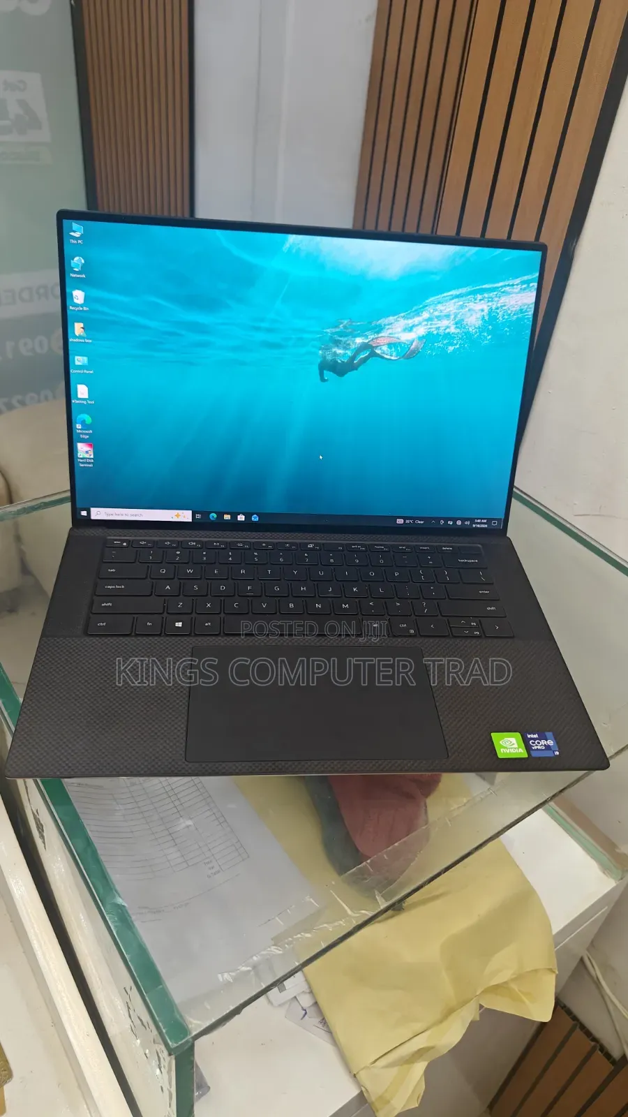 New Laptop Dell Precision 5560 16GB Intel Core i9 SSD 512GB
