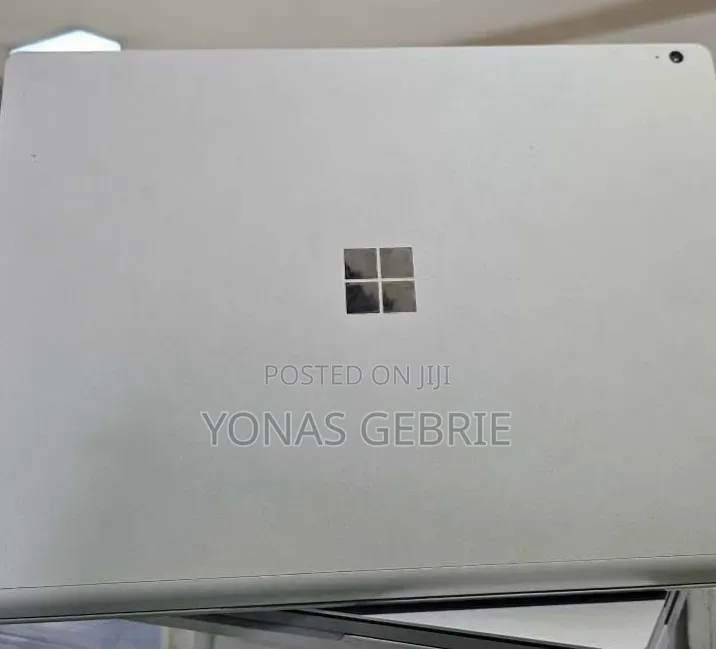 New Laptop Microsoft Surface 16GB Intel Core i7 SSD 256GB
