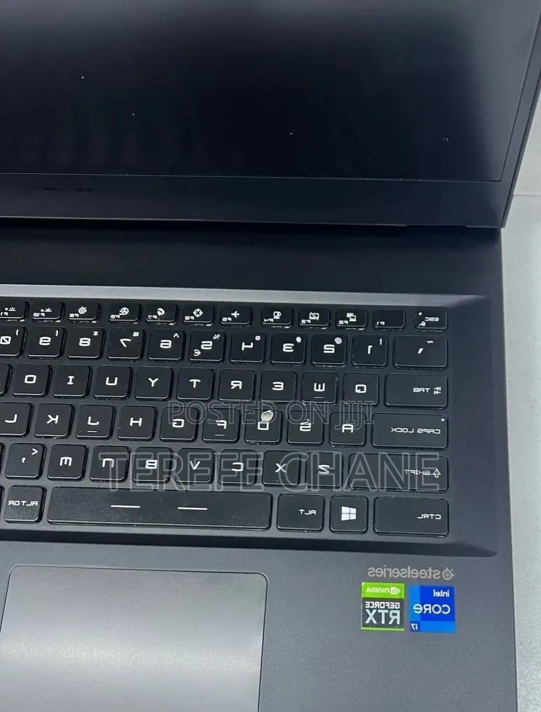 New Laptop MSI GP75 Leopard 16GB Intel Core i7 SSD 1T
