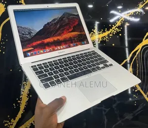 New Laptop Apple MacBook Air 2017 8GB Intel Core i5 SSD 256GB
