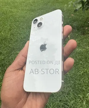 Apple iPhone 13 128 GB White