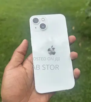 Apple iPhone 13 128 GB White