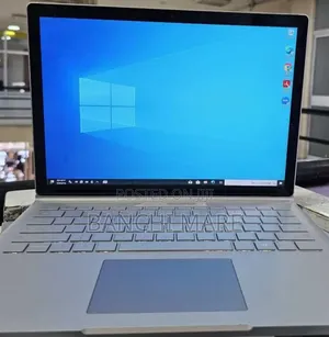 New Laptop Microsoft Surface Book 3 16GB Intel Core i7 SSD 256GB