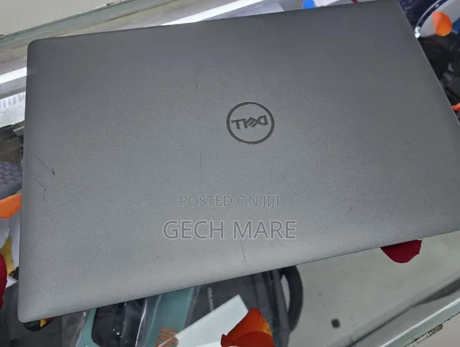 New Laptop Dell Precision 5540 8GB Intel Core i7 SSD 512GB